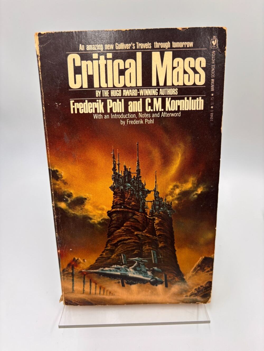 Critical Mass Frederik Pohl Kornbluth Vintage 1977 Sci Fi Short Stories